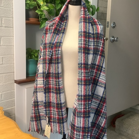 St Johns Bay Ivory Stewart Plaid Soft Wrap Shawl Hap Women's 76" x 28" NWT - Picture 3 of 8